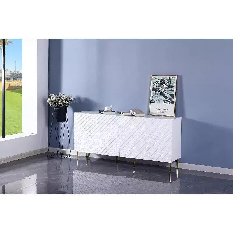 Armadio contenitore in legno bianco a 4 ante per uso domestico